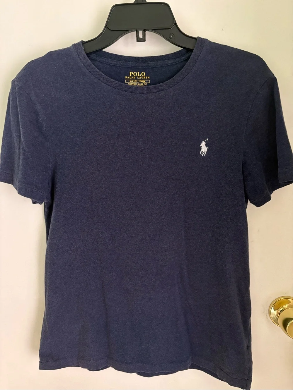 Polo by Ralph Lauren Men’s Navy Tee with  Logo Print. Size Small.